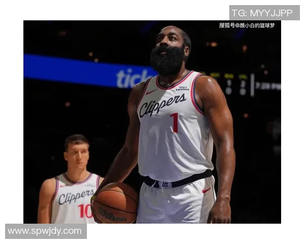 哈登失绝杀路程碑变路程悲,近9场竞赛只赢一场,快船已变成破船 哈登失绝杀路程碑变路程悲,近9场竞赛只赢一场,快船已变成破船